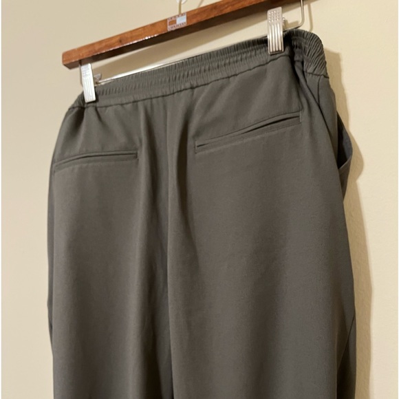 👖Anthropologie pull on trousers in olive - Picture 5 of 8